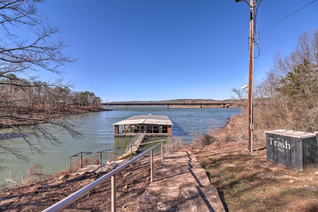 Lakefront Greers Ferry Cabin With Covered Boat Slip! Fairfield Bay Экстерьер фото